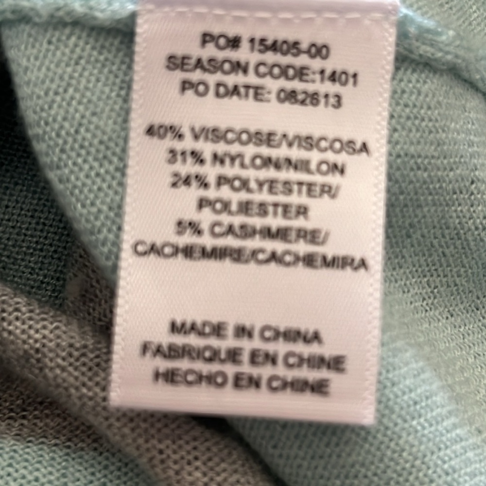 Splendid Blue and Gray Crew Neck Sweater - Picture 4 of 4